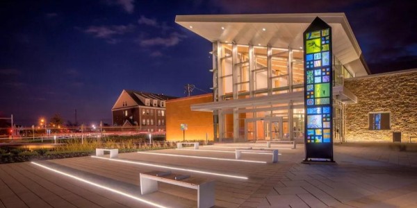 來了，你們要的圖書館設(shè)計！