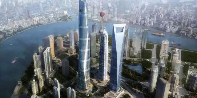 中國第一高樓再次被刷新：總高677米，中國第一，世界第二